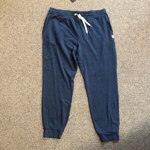 Vuori size Large charcoals grey joggers.